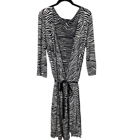 Express Dresses & Skirts - Express Zebra Print Wrap Dress Black White 3/4 Sleeve Tie Waist Womens Medium